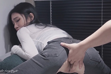 Tell me, who ripped your jeans like that? Or I'll put my dick in your ass