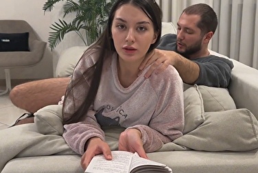 I'm horny and she's busy - I'll put it in quietly, I was not 🤫
